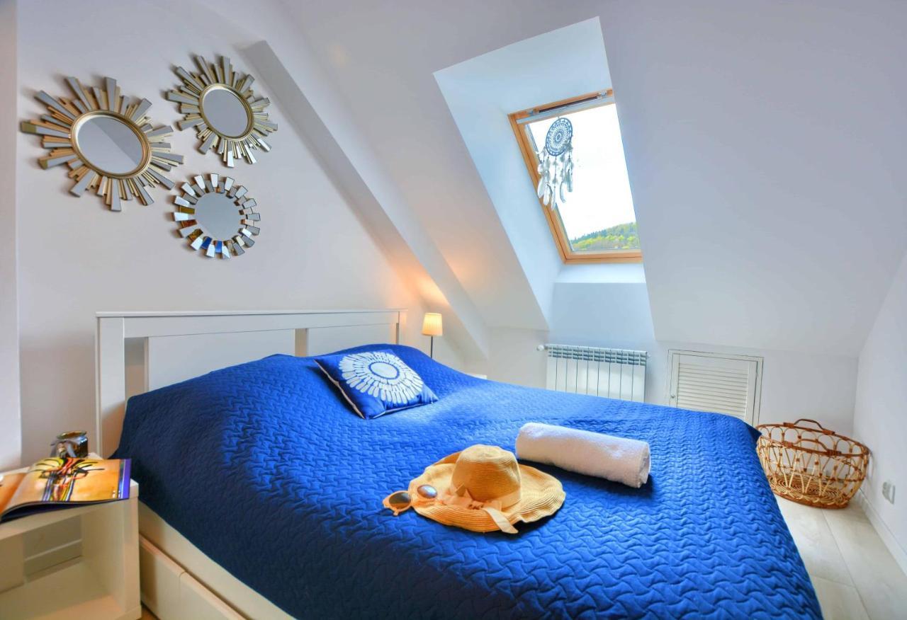 Apartament Beztroski Ustrzyki Dolne Esterno foto