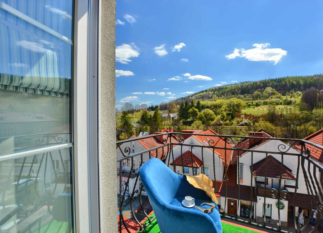 Apartament Beztroski Ustrzyki Dolne Esterno foto