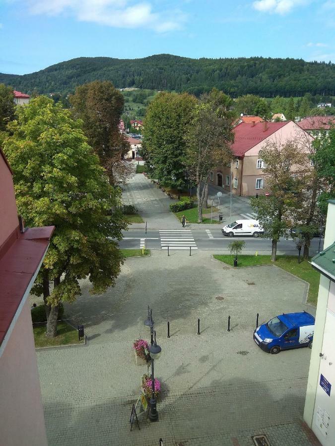 Apartament Beztroski Ustrzyki Dolne Esterno foto